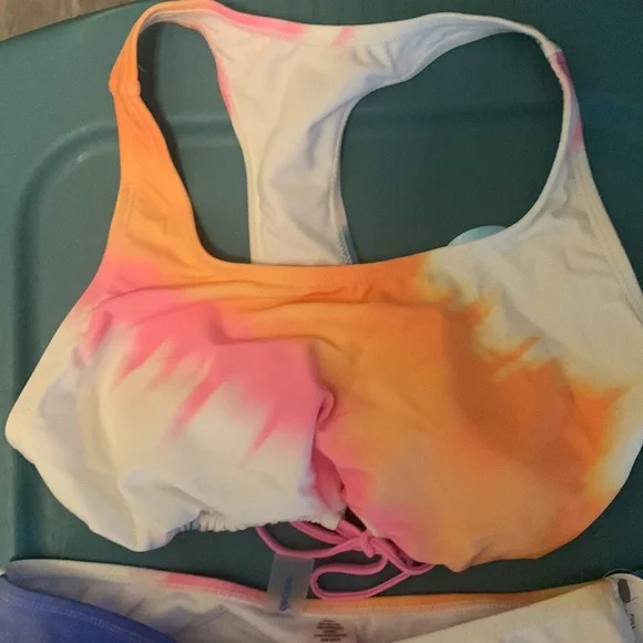 Women’s Bathing suit - Picture 2 of 4